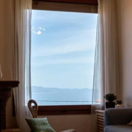 Assimina's Luxury House With View